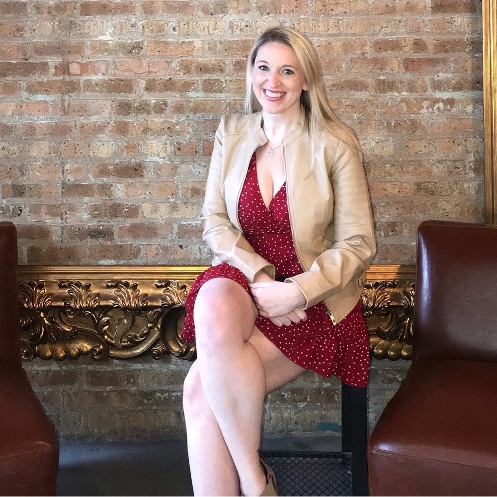 Meet your Posher, Alicia